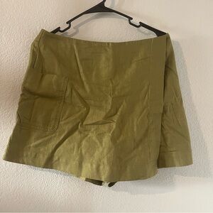 Uniqlo Olive Green Skort
